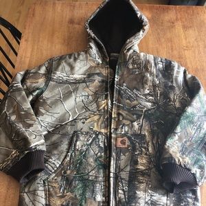 Boys Carhartt insulated jacket